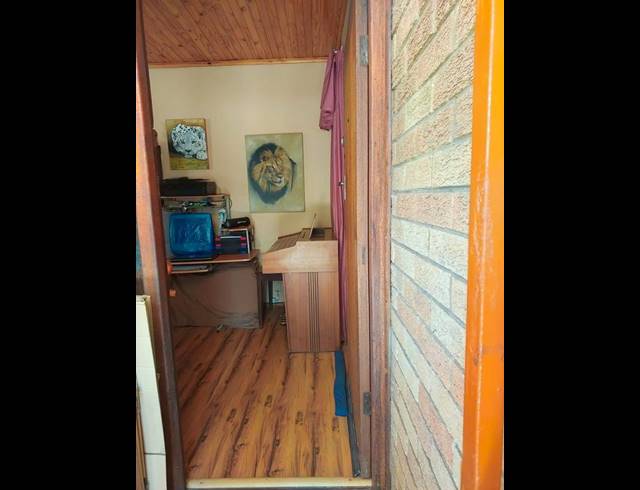3 BEDROOM HOUSE FOR SALE IN VANDERBIJLPARK SE 6